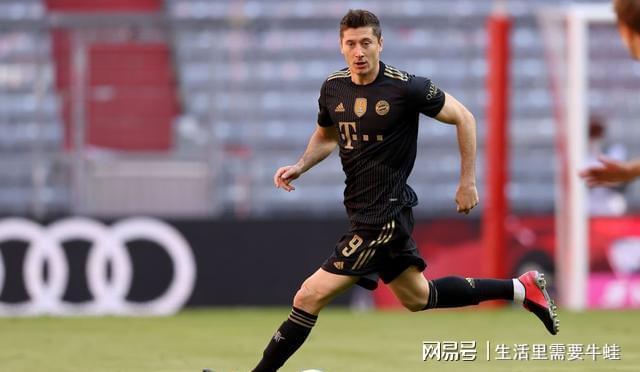 乐鱼app-门兴格拉德巴赫发布备战花絮；关键时刻绝杀压哨；德国杯任务艰巨；医务组通报恢复的简单介绍