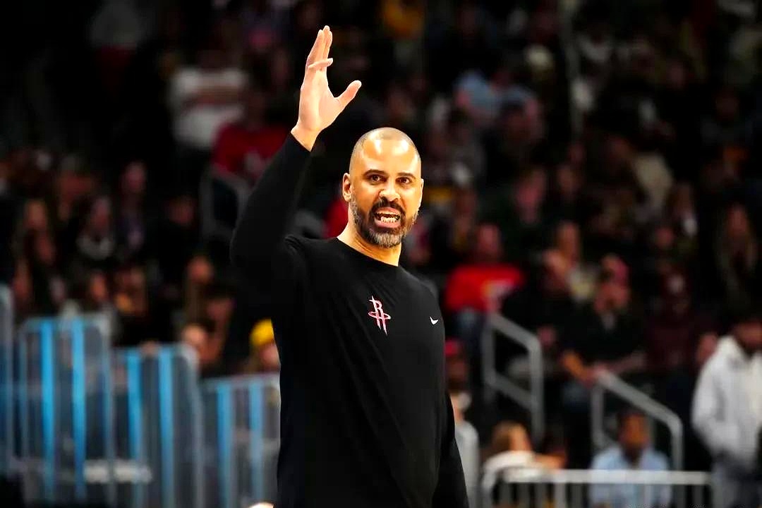 乐鱼app-今晨德甲焦点战，新疆广汇远射贴柱，球迷炸锅，心理建设被强调(新疆广汇男篮最新赛事消息)