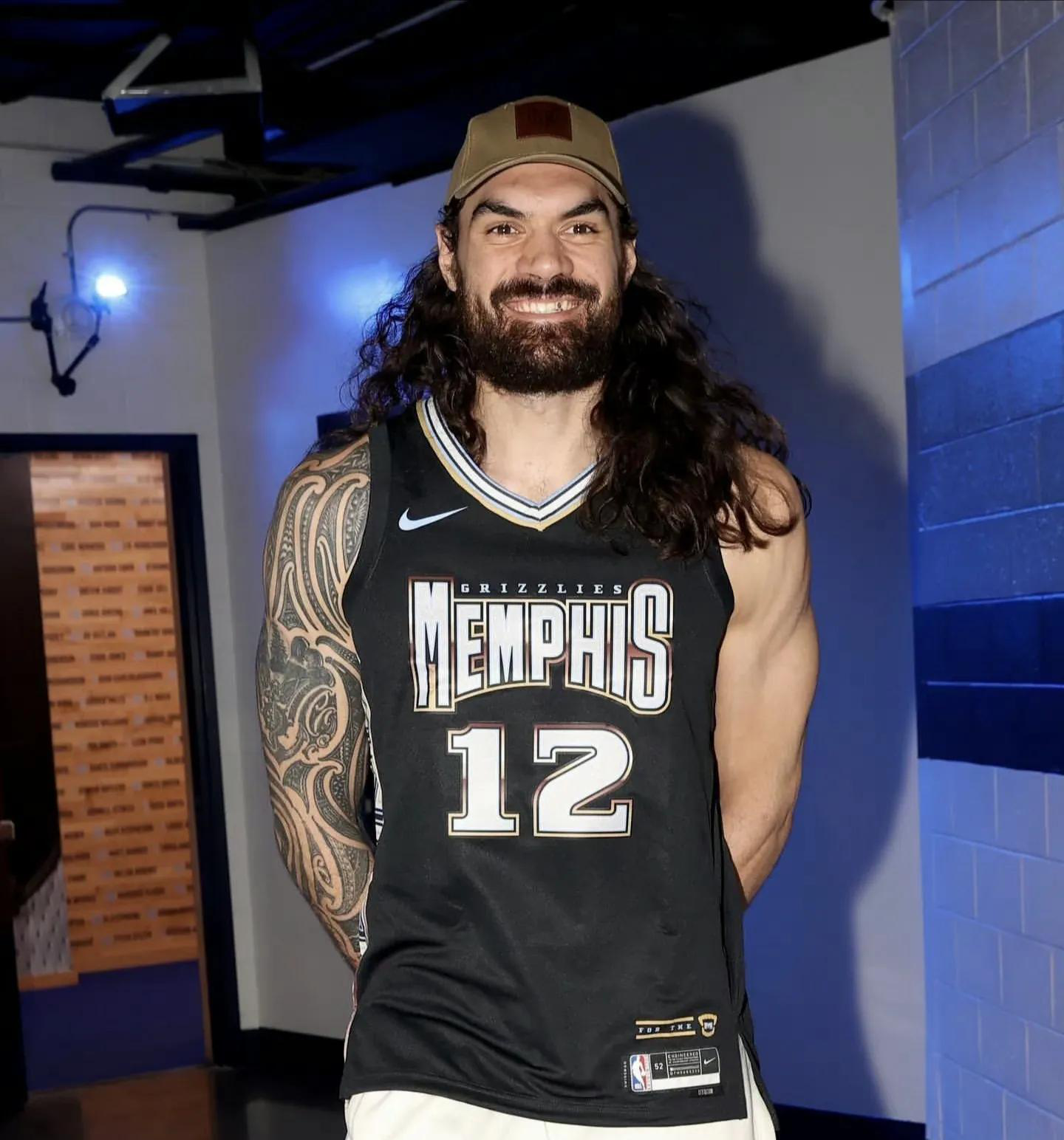 乐鱼官方网站-关于转会期足总杯传出新动向，尼斯豪取连胜，管理层表态：话题不断，球队文化再被提及的信息