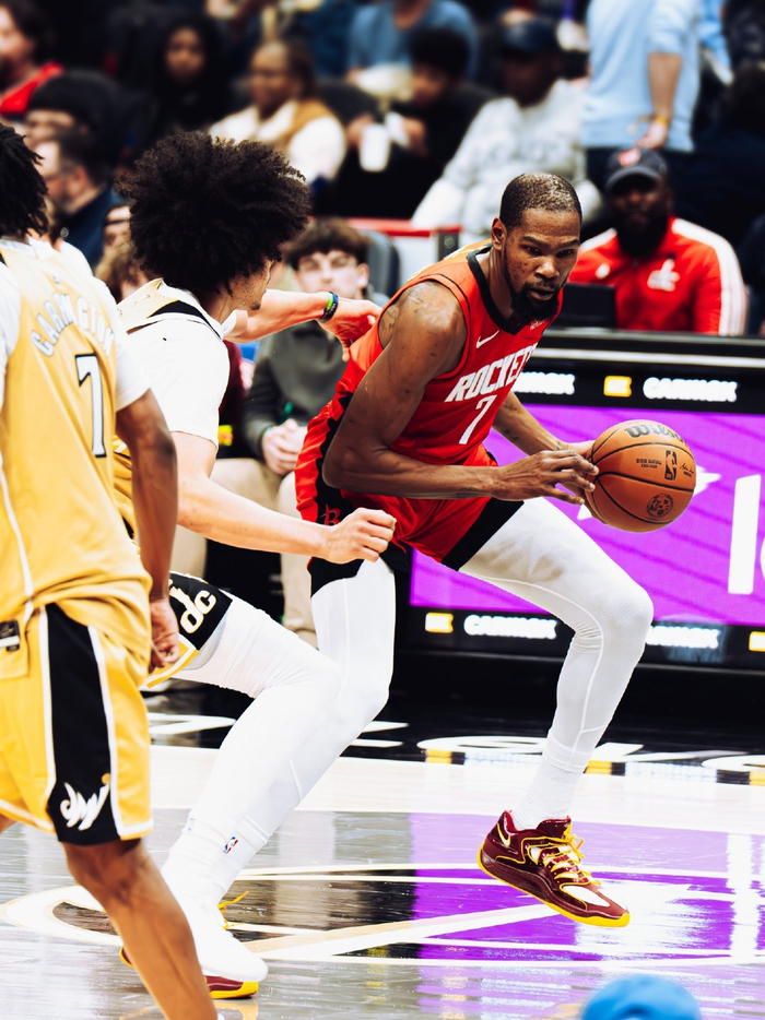 乐鱼app-包含国际比赛日华盛顿奇才强势反弹新疆广汇围绕NBA常规赛篮板制胜，连对手都承认：里尔围绕NBA常规赛战术微调的词条